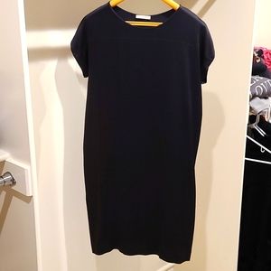 Elegant silky Nicole Farhi dress dark nazy.